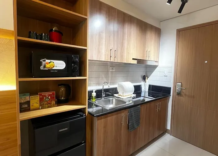 Appartement In Red Residences -self Check-in - Fast Wi-fi Manille