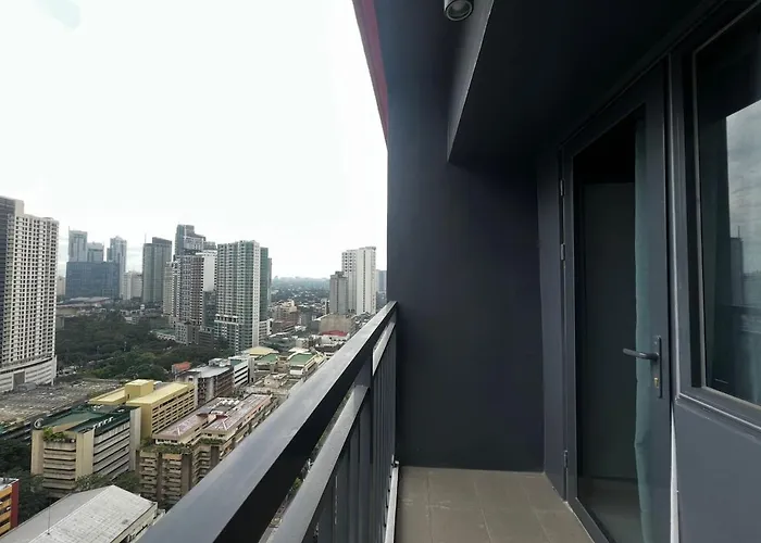 In Red Residences -self Check-in - Fast Wi-fi * Manille